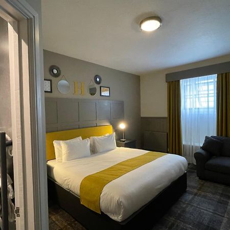 The County Hotel Haverfordwest Eksteriør billede