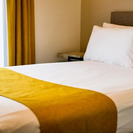 The County Hotel Haverfordwest Eksteriør billede