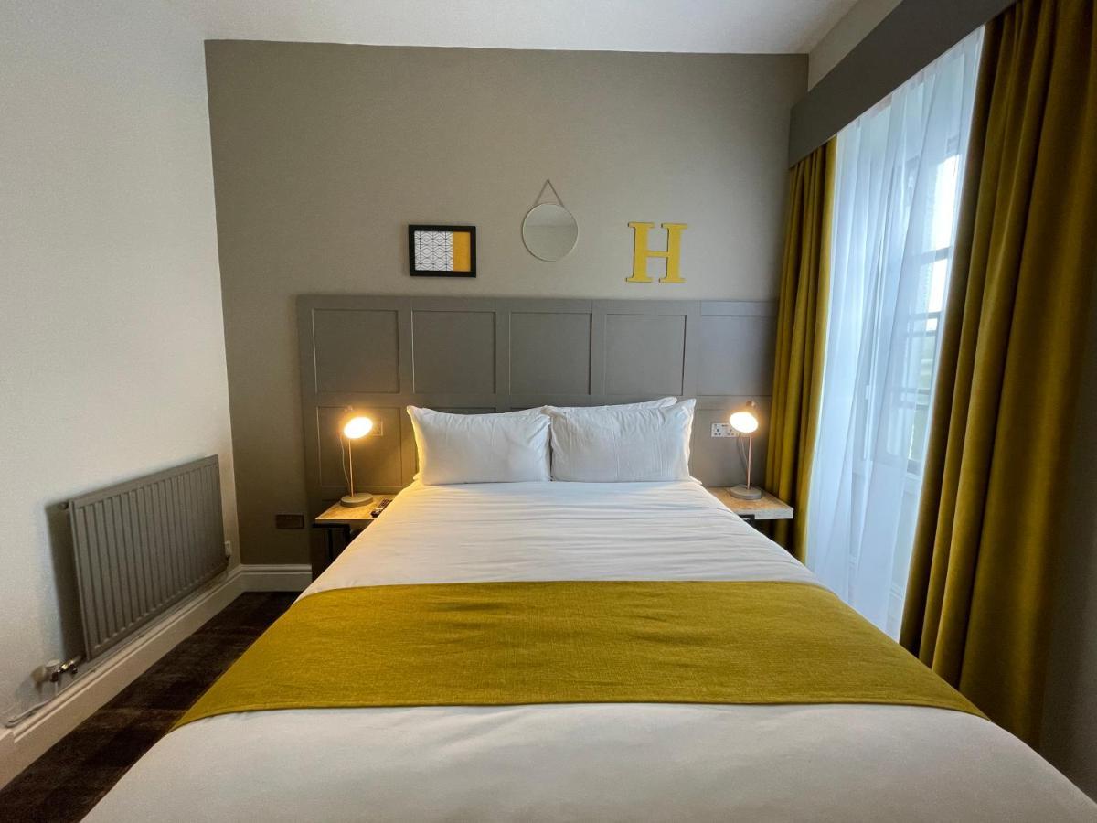 The County Hotel Haverfordwest Eksteriør billede