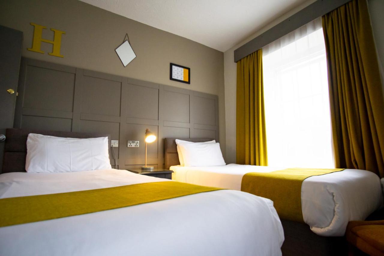 The County Hotel Haverfordwest Eksteriør billede