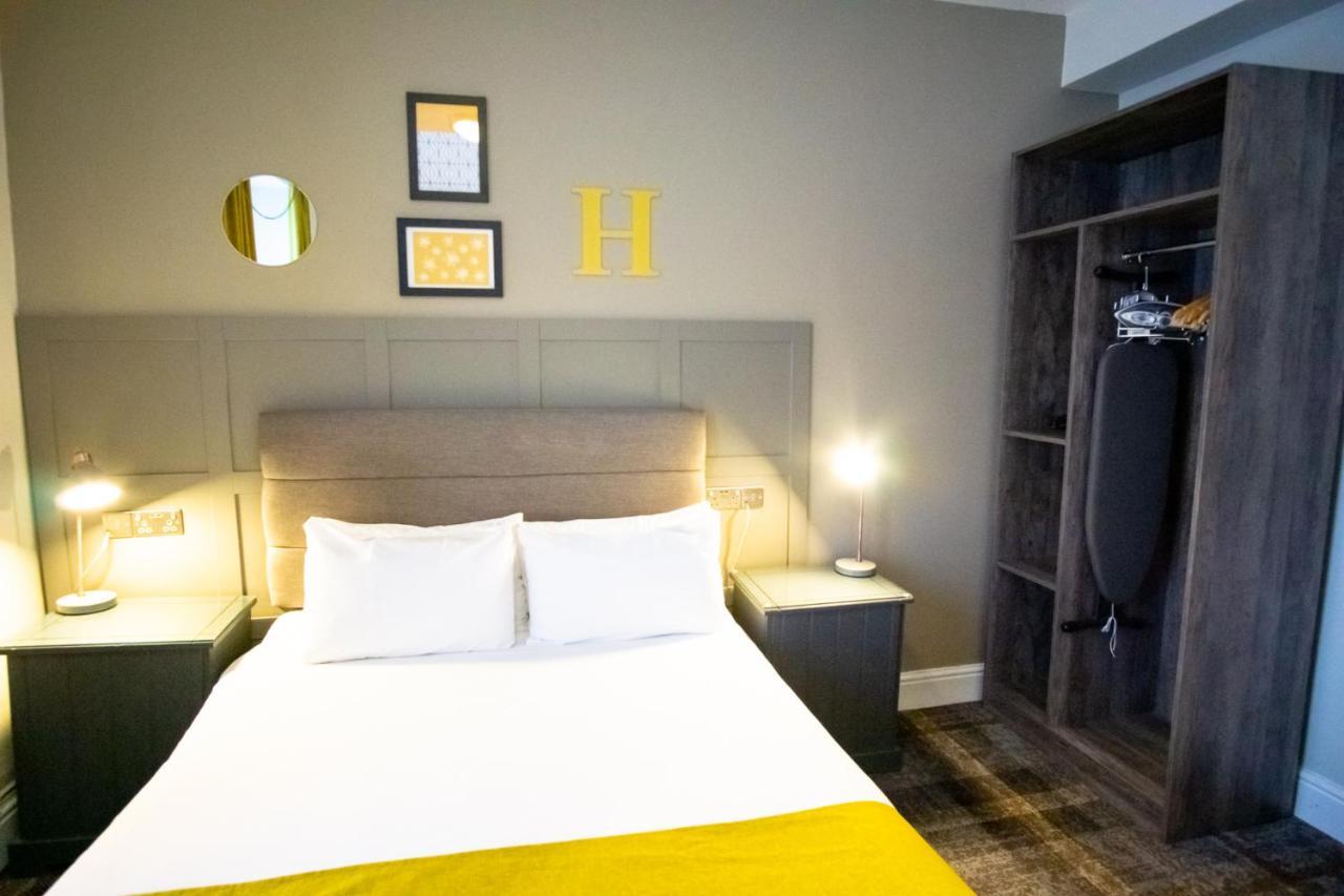 The County Hotel Haverfordwest Eksteriør billede