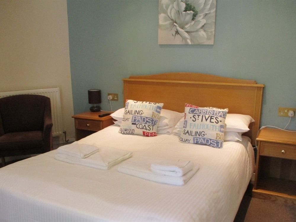The County Hotel Haverfordwest Eksteriør billede